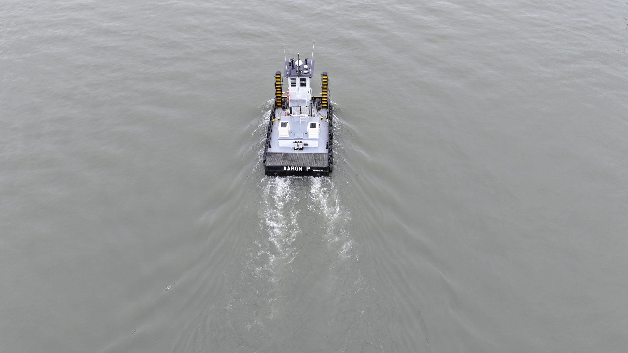 AARON P. tug overhead on the Columbia River