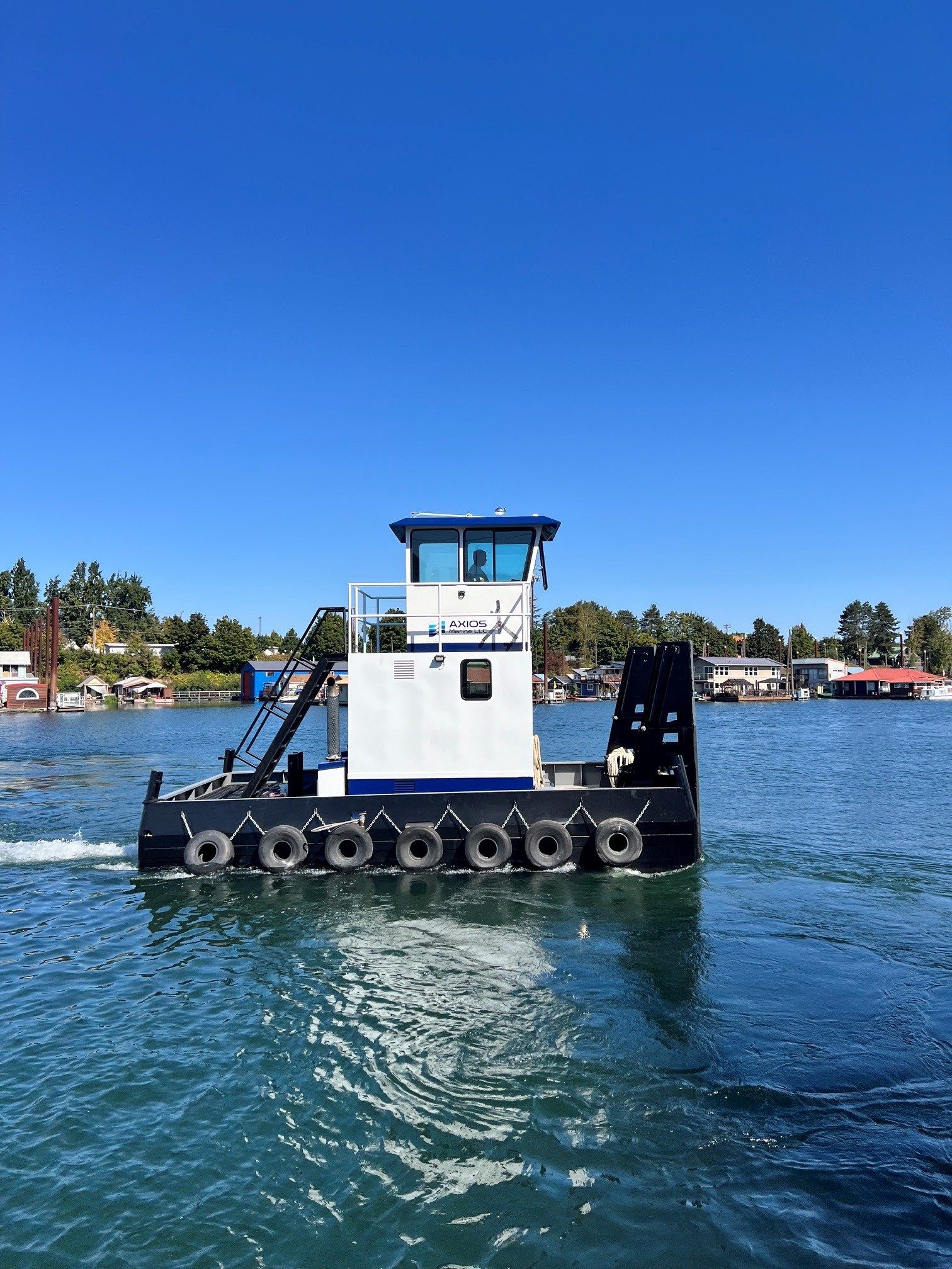 RUSTLER stern view showing fender system